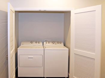 full size washer/dryer at Promenade at Founders Square Apartments in Indianapolis, IN